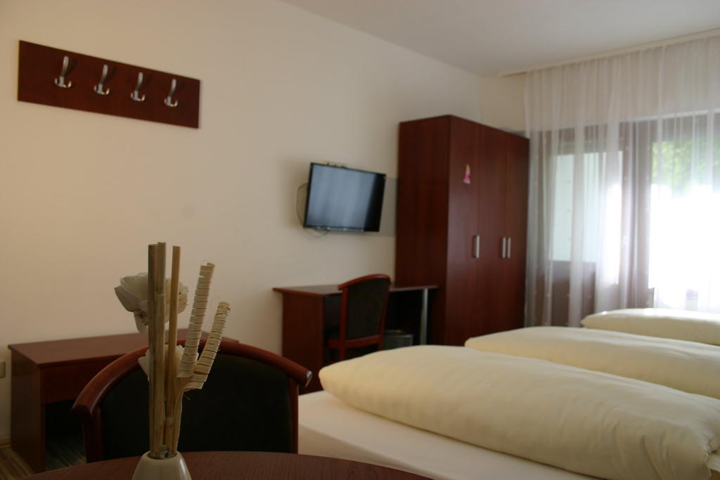 Apartment Traube Bad Urach Bilik gambar